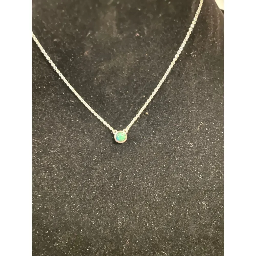 Sterling Silver Turquoise Pendant Necklace 18